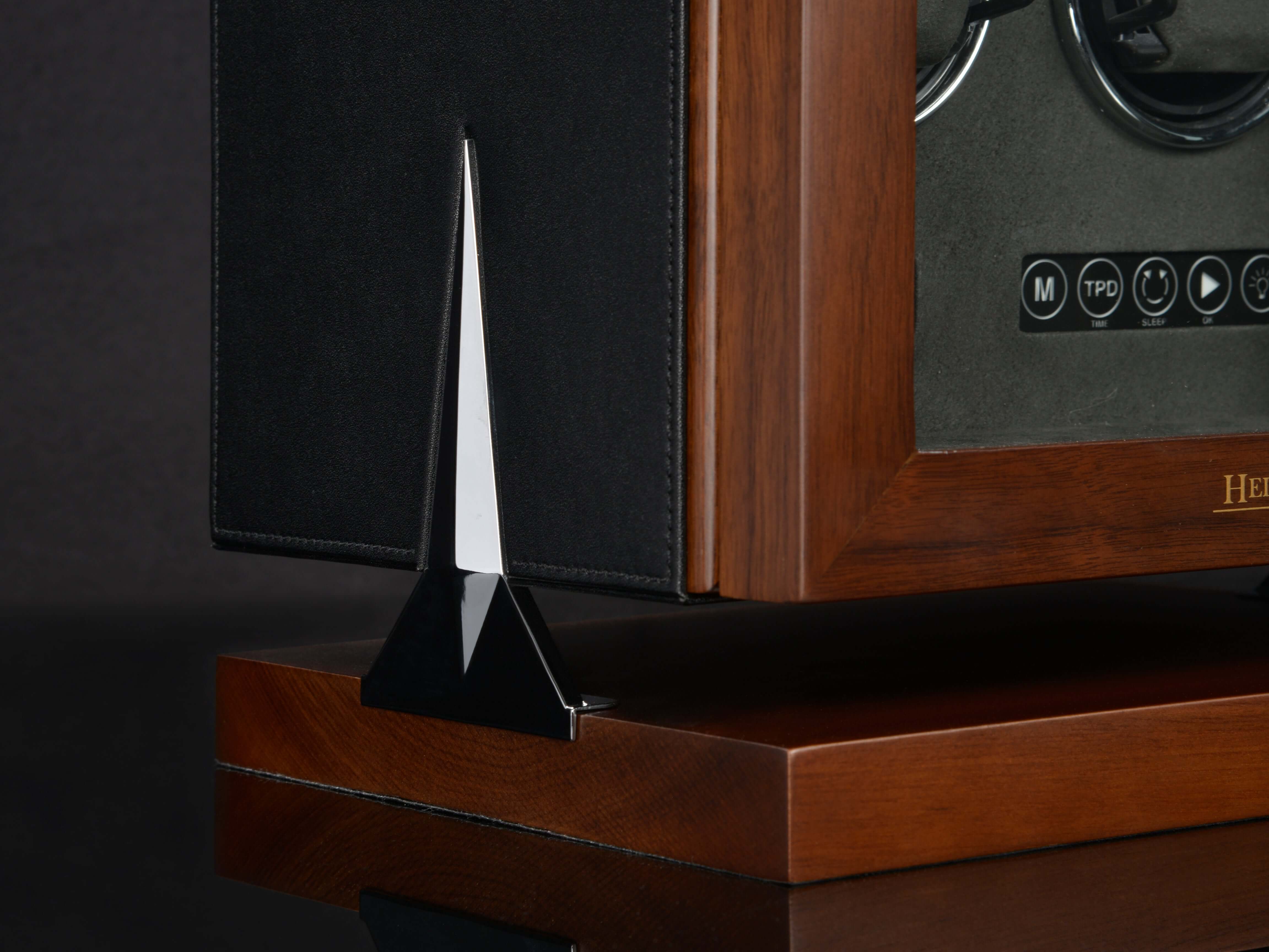 Triton Walnut & Black 8 Watches - Image 8